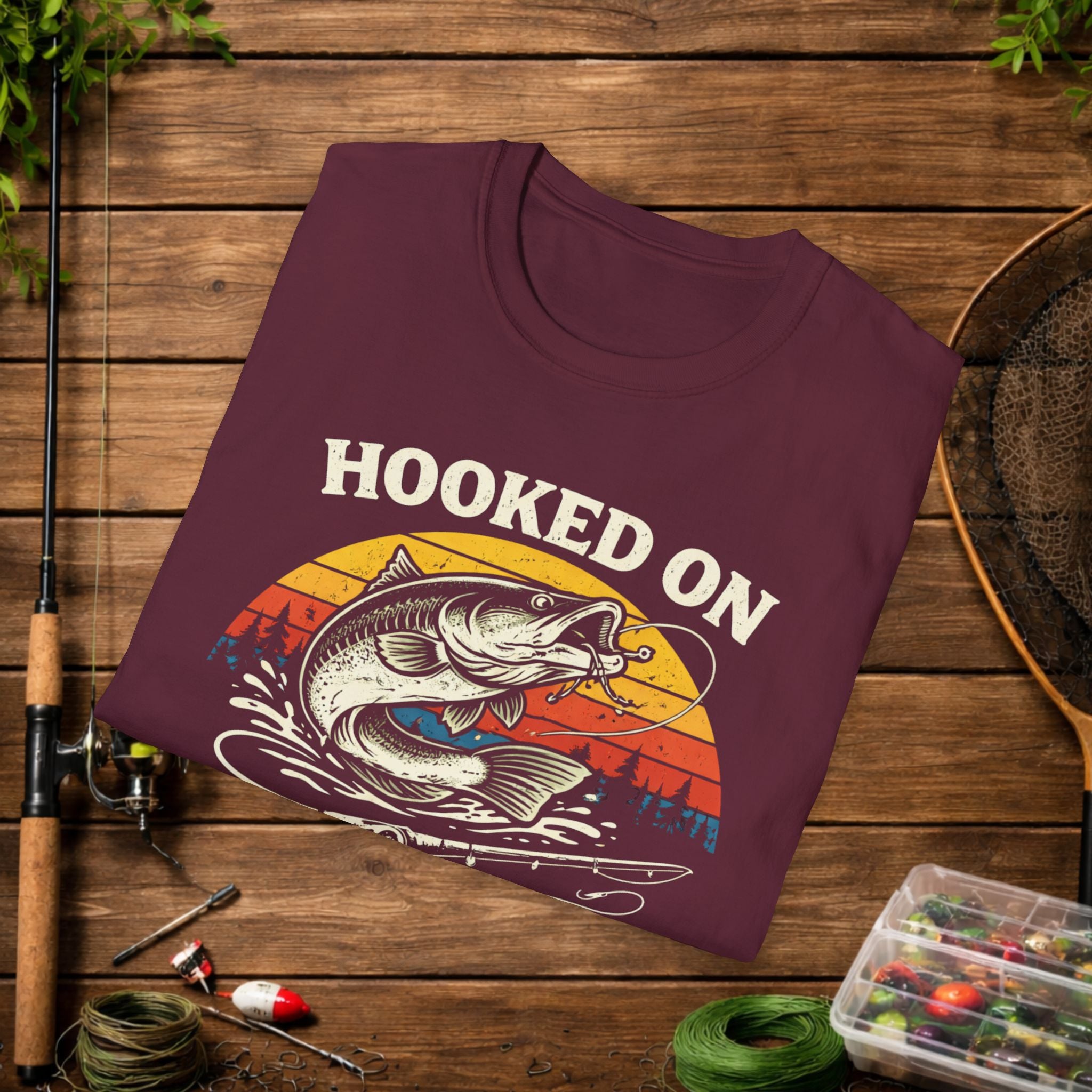 Hooked on Catfishing Shirt – Catfish Fishing T-Shirt – Retro Sunset Fisherman Tee – Funny Catfish Angler Gift