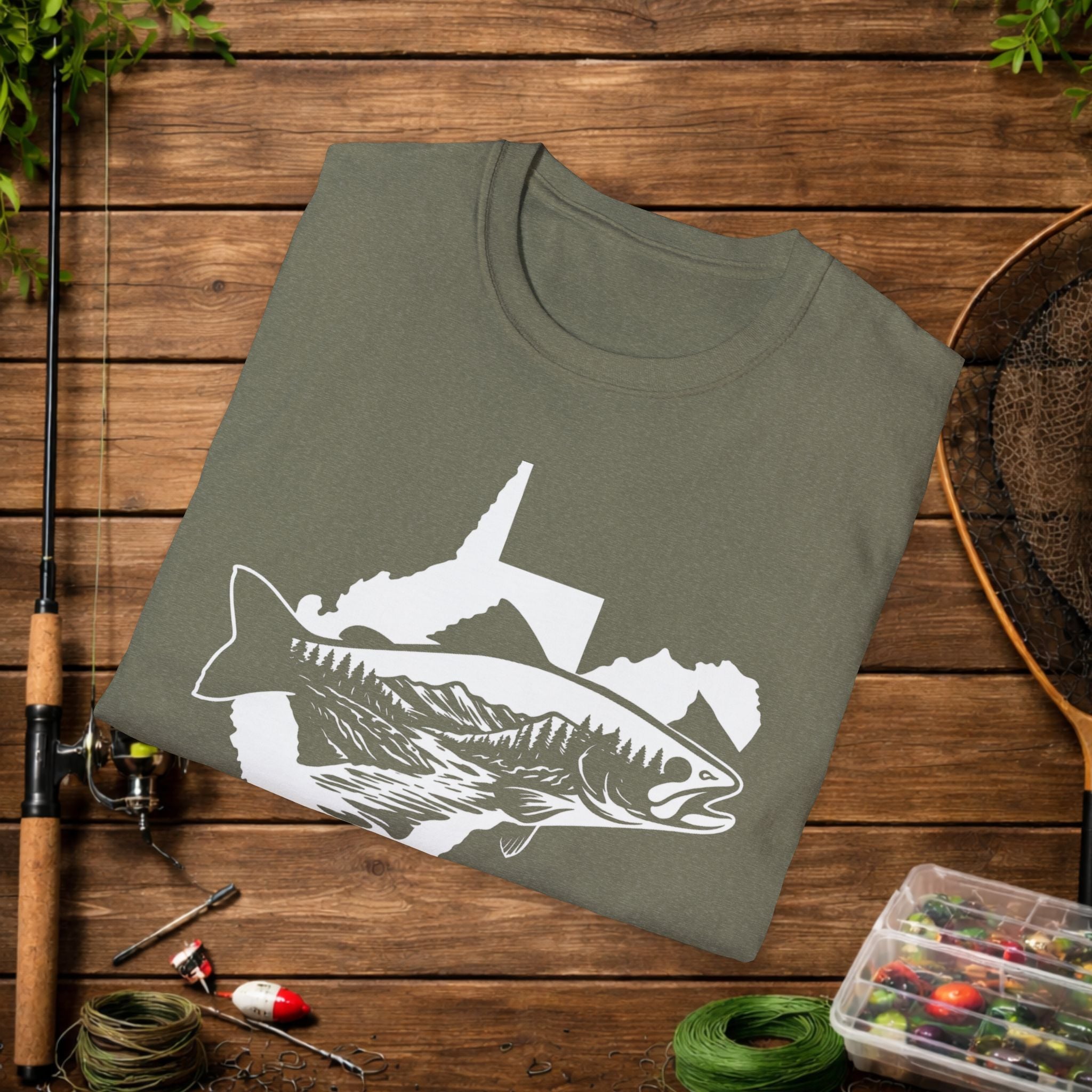 Trout Fishing Shirt Vintage | Fly Fishing Tee | Trout Angler Gift | Fisherman Shirt | Outdoor Nature Tee | River Fishing Apparel