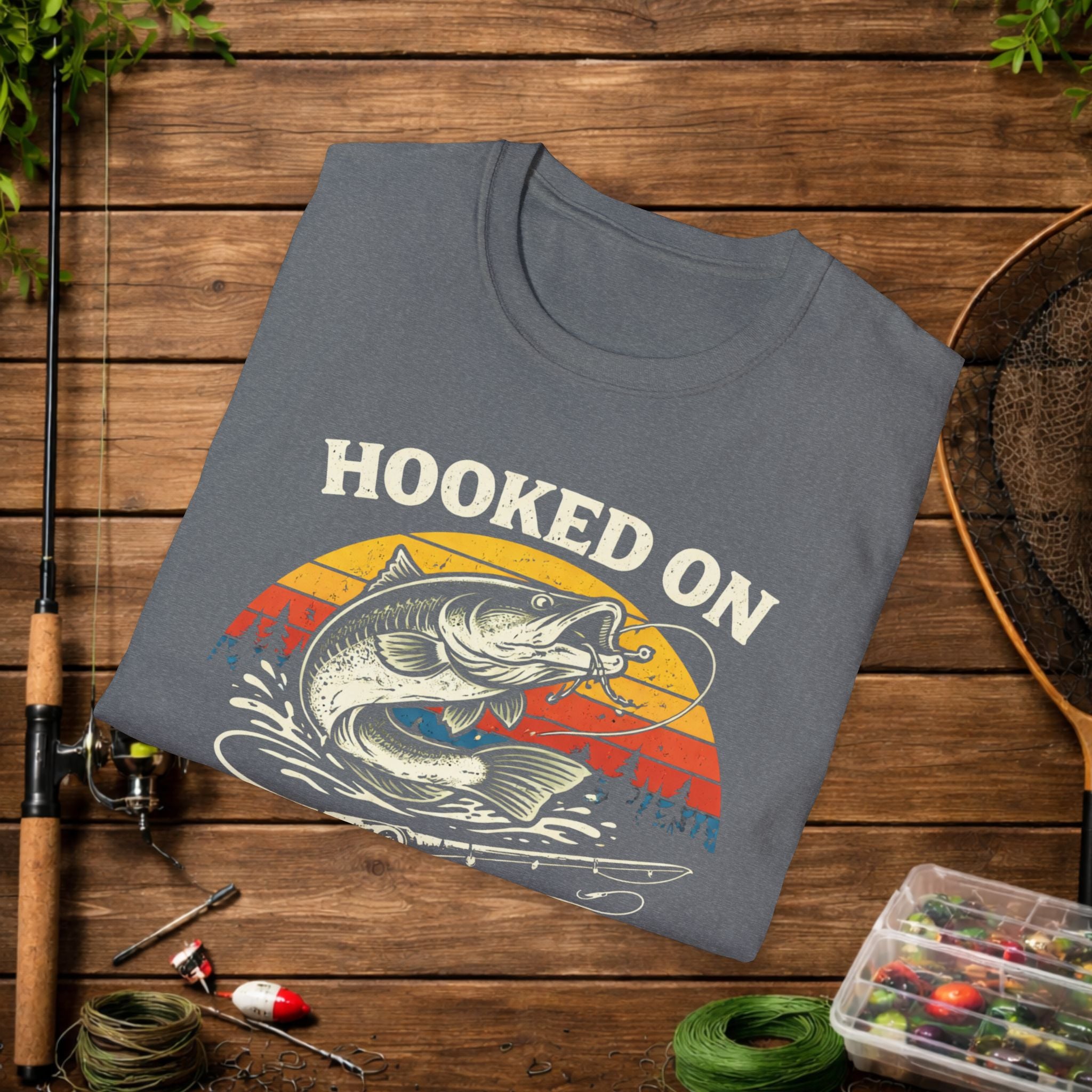 Hooked on Catfishing Shirt – Catfish Fishing T-Shirt – Retro Sunset Fisherman Tee – Funny Catfish Angler Gift